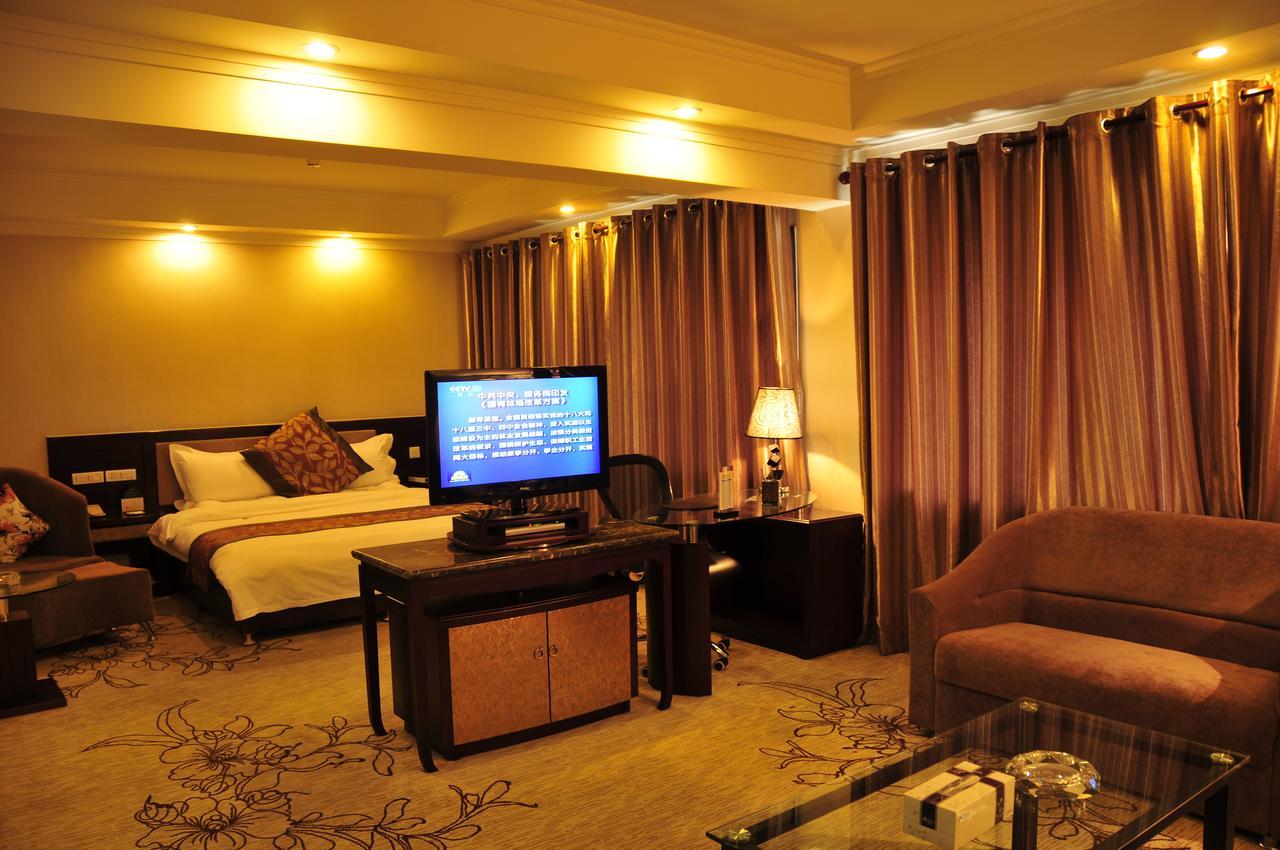Urumqi Jingu Hotel Exterior foto