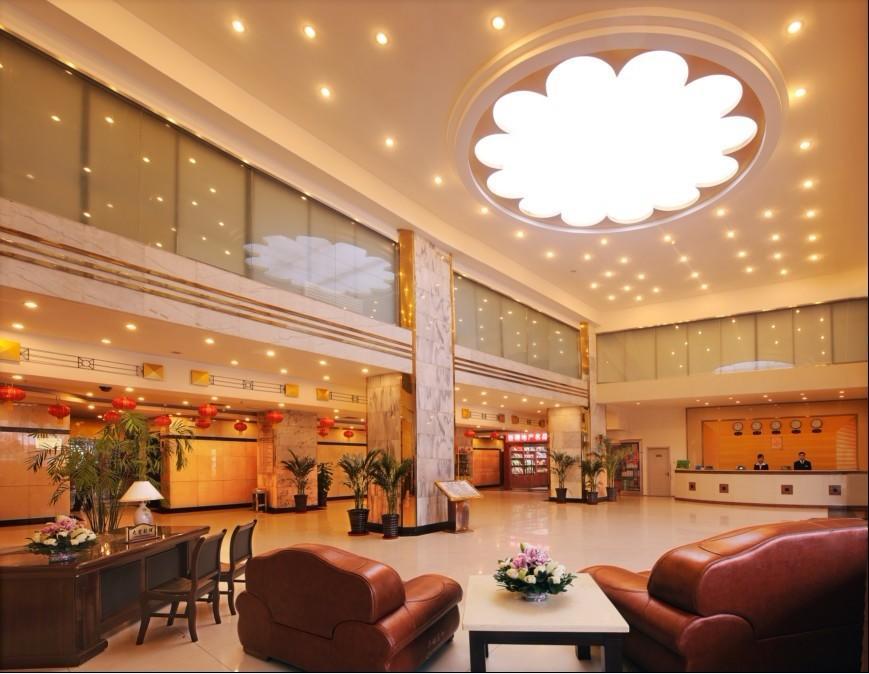 Urumqi Jingu Hotel Exterior foto